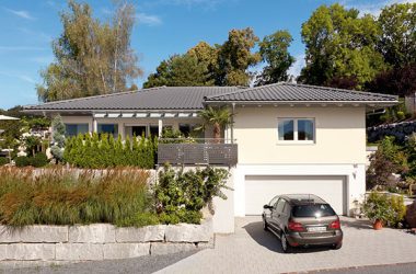 Bungalow mit Garage